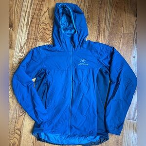 EUC Men's Arc'Teryx ATOM LT HOODY Jacket Poseidon Blue M Medium